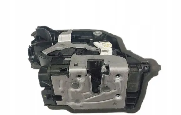 BMW X5 F15 Front door lock 7281934