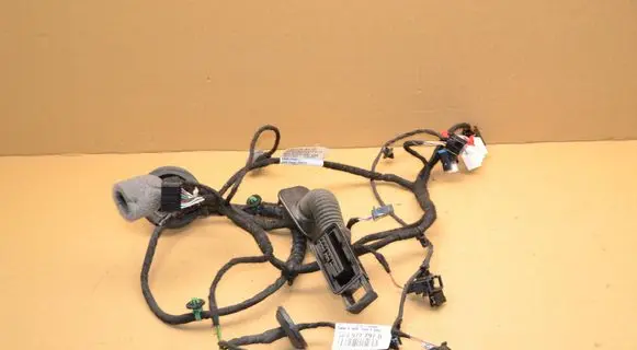 Skoda Octavia Mk4 Rear door wiring loom 5E3971694T 11398