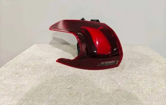Peugeot 2008 I Rear/tail lights 00200842 A9X2G0HM A002ZH