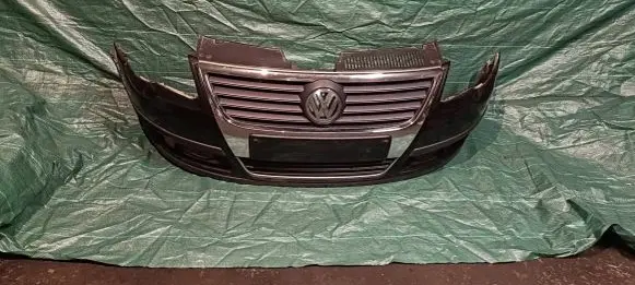 Volkswagen PASSAT B6 Front bumper 3C0807221A