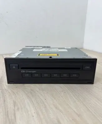 Audi A6 S6 C6 4F CD/DVD changer 4E0035111A 4E0910111F