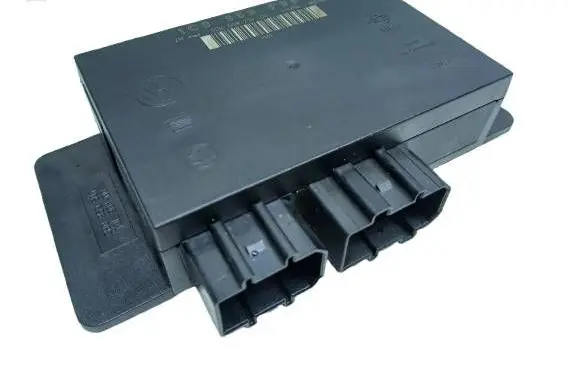 Volkswagen PASSAT B5.5 Comfort/convenience module 1C0959799B-KASACJA 1C0959799B