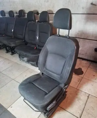 Opel Vivaro Front driver seat 1226288j