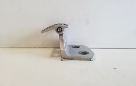 BMW X3 E83 Rear door upper hinge 3402819