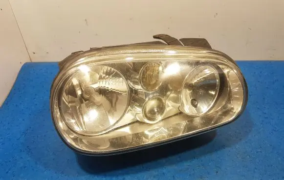 Volkswagen Golf IV Headlight/headlamp