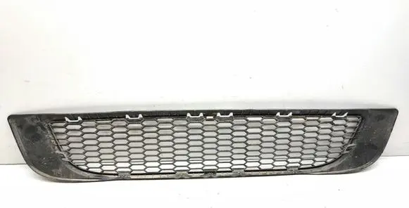 BMW X3 E83 Front bumper lower grill 3417722 51113417722