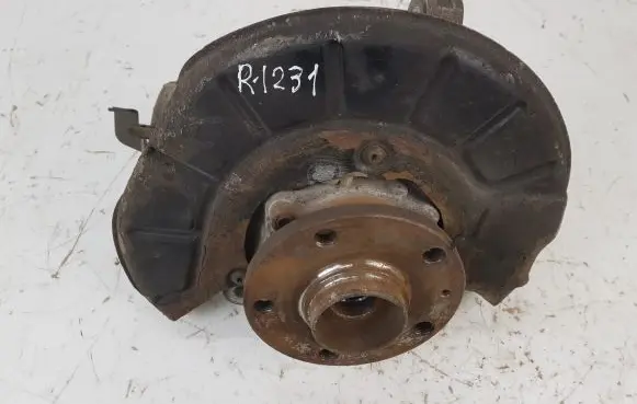 Volkswagen PASSAT B6 Front wheel hub spindle knuckle