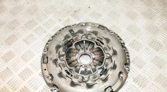 Toyota Avensis T270 Pressure plate 