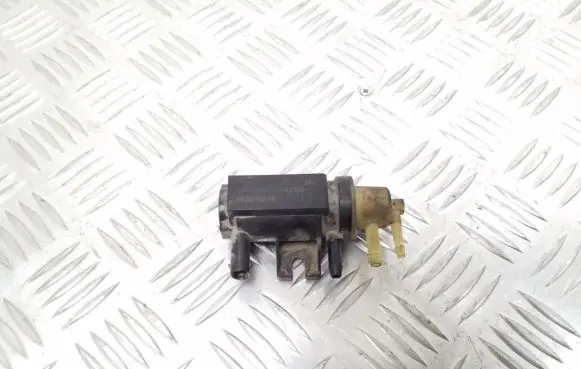 Mercedes-Benz Sprinter W906 Turbo solenoid valve A0091533128
