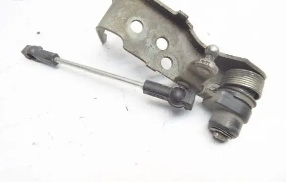 Opel Astra F Throttle cable 90467383