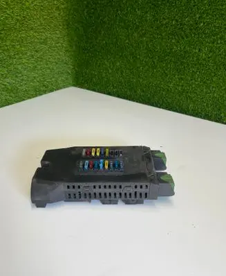 Volkswagen II LT Fuse module 0005400650