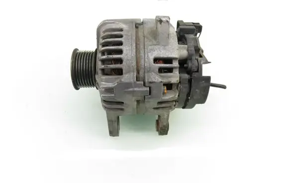 Renault Modus Generator/alternator 0124325139