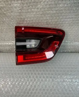 Renault Kadjar Tailgate rear/tail lights 265553530R 90165022