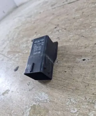 Volvo S40 Glow plug pre-heat relay 3M5T12A343AA 09706 51252003