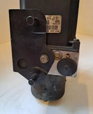 BMW 5 E39 ABS Pump 0265950002