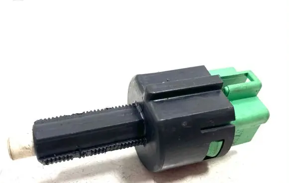 Clutch pedal sensor