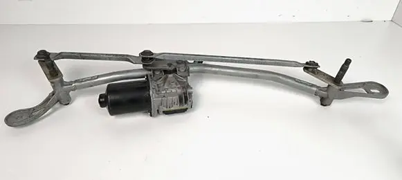BMW 5 G30 G31 G38 Front wiper linkage and motor W000061428 W000061594