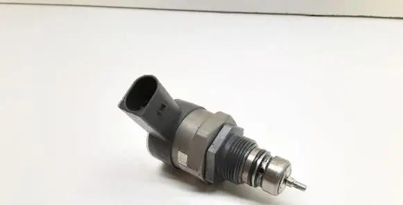 Fuel pressure sensor