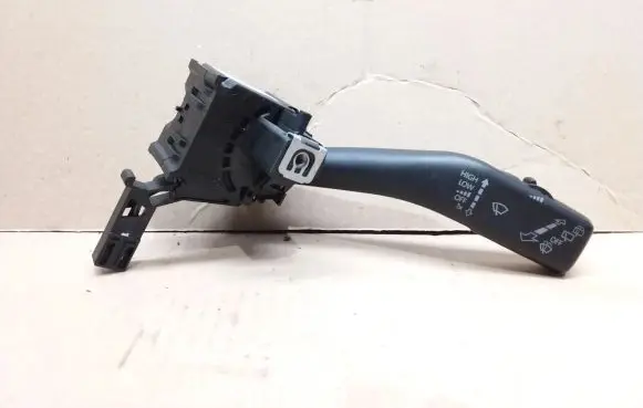 Skoda Octavia Mk2 (1Z) Wiper control stalk 1K0953519H