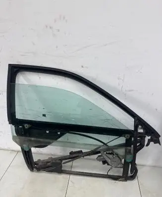 Audi A3 S3 8L Front door window regulator with motor 8L3837754A
