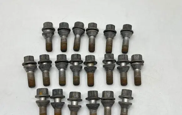 Nuts/bolts