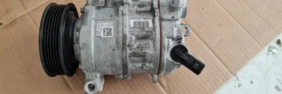 Audi A5 Sportback 8TA Air conditioning (A/C) compressor (pump) 8T0260805N