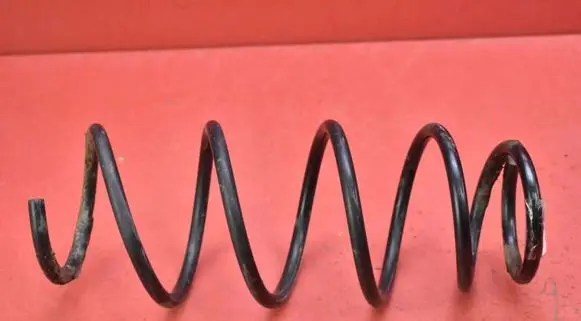 Toyota Yaris Rear coil spring