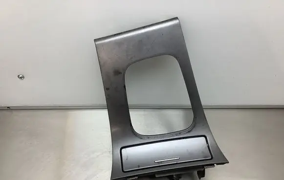Subaru Legacy Car ashtray 92122AG010 S22002840 922002840