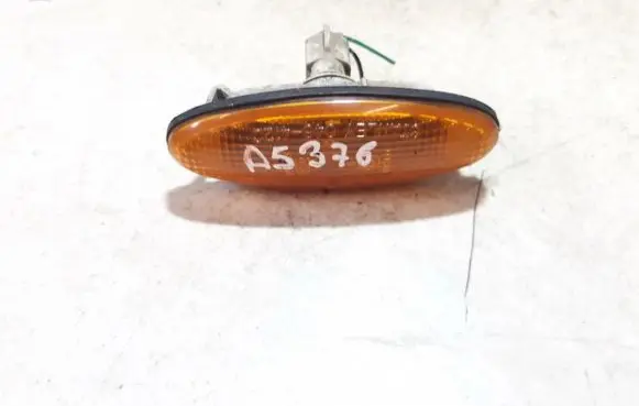 Mazda 323 F Front fender indicator light 0464120