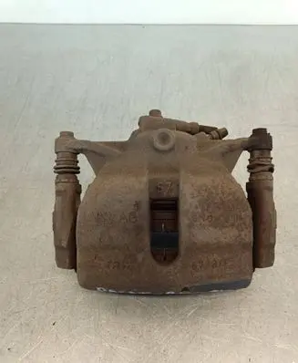 Volkswagen PASSAT B8 Front brake caliper