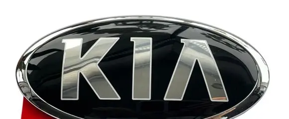KIA Rio Manufacturer badge logo/emblem 86320-1W250