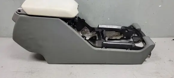 Land Rover Range Rover L322 Center console