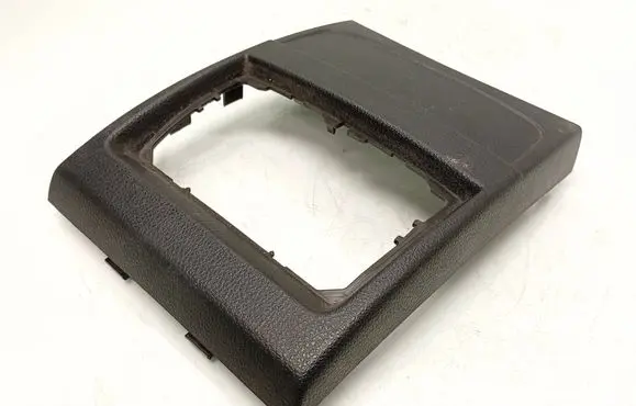 Other center console (tunnel) element