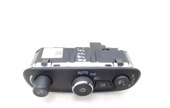 Opel Insignia B Light switch 39121796