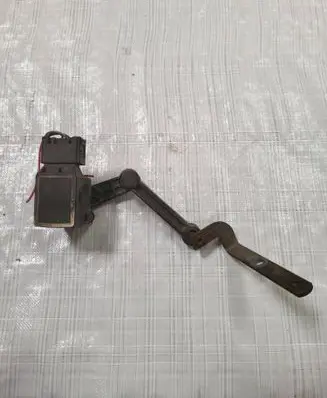 Mercedes-Benz GL X164 Air suspension front height level sensor A0105427717
