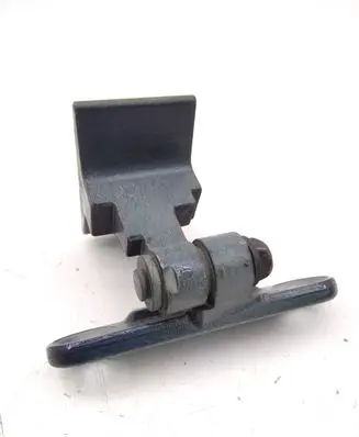 BMW 5 F10 F11 Front door lower hinge 