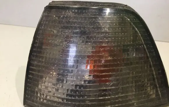 BMW 3 E36 Front indicator light 1384032