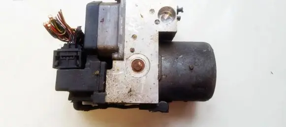 Audi A6 S6 C5 4B ABS Pump 0265220481 8E0614111H