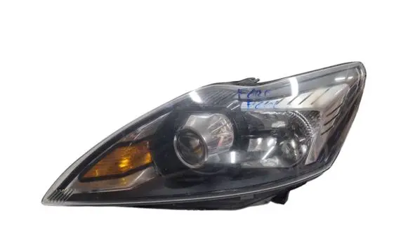 Ford Focus Headlight/headlamp 8M5113D155CD