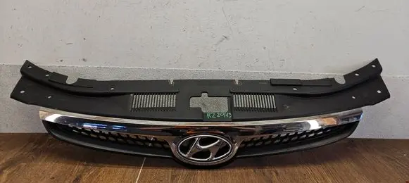 Hyundai i30 Front grill 86351-2L000
