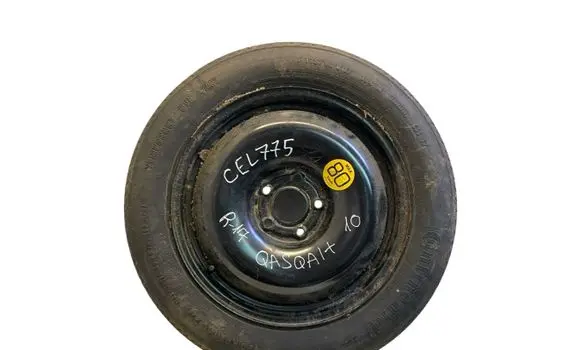 Nissan Qashqai+2 R17 spare wheel
