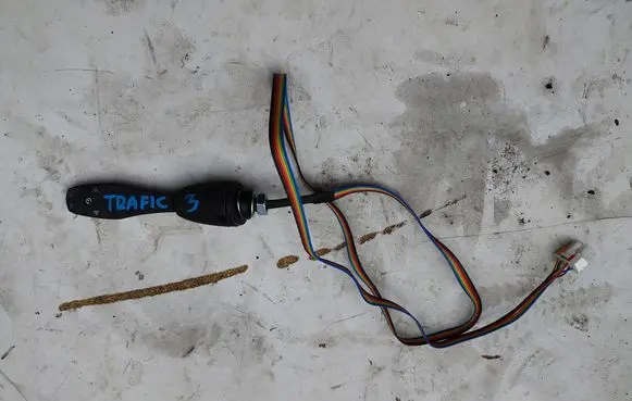 Renault Trafic III (X82) Cruise control stalk 230922C35720