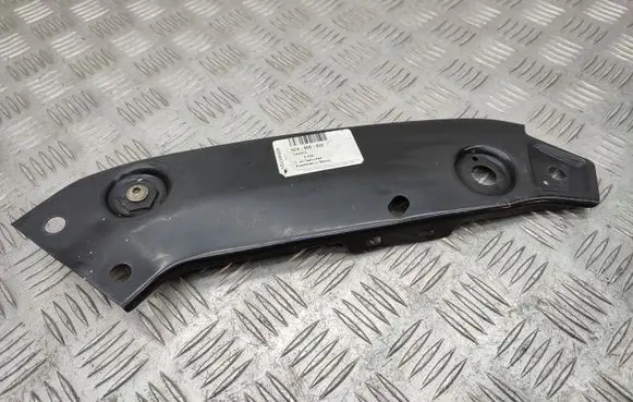 Volkswagen Jetta VI Radiator support slam panel bracket 5C6805932