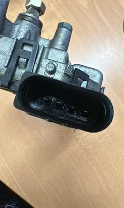 Volkswagen Golf IV Wiper motor 0390241504 1J2955113B
