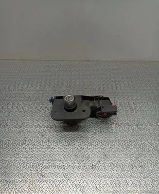 Opel Meriva A Tailgate exterior lock 13168317 13168319 13168318