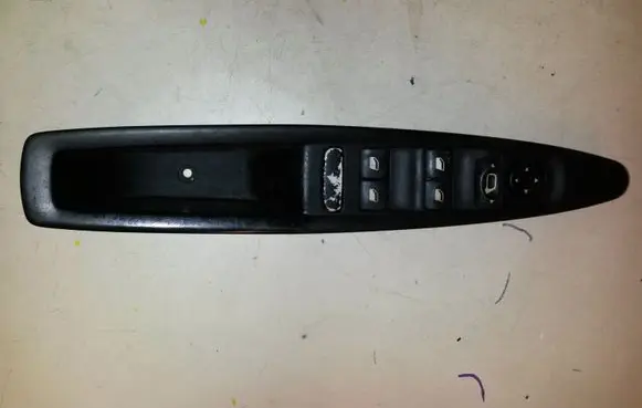 Citroen C4 I Electric window control switch 9651464577