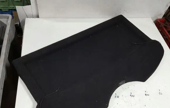 Skoda Rapid (NH) Manual rear window sunshade cover 