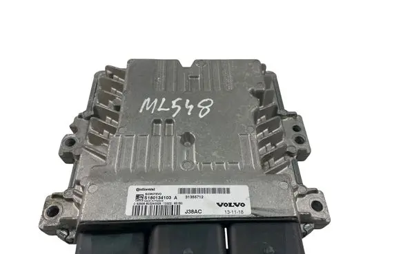 Volvo V60 Engine control unit/module 31355712 S180134103A