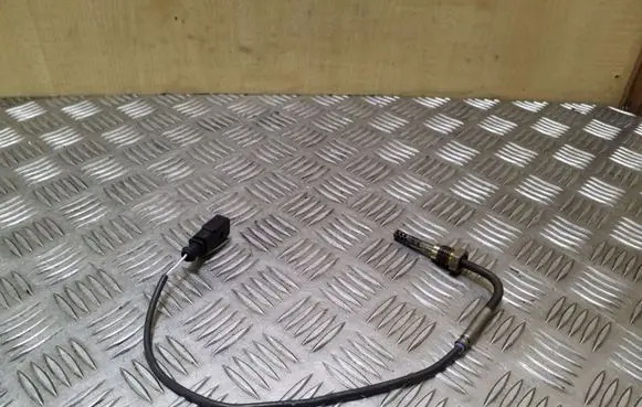 Exhaust gas temperature sensor