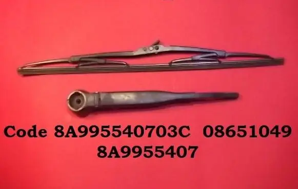 Rear wiper blade arm